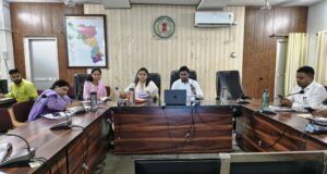 समय-सीमा बैठक में कलेक्टर सख्त, डीएमएफ कार्यों पर कड़ी निगरानी