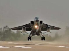 पूर्वांचल एक्सप्रेस-वे पर IAF की शक्ति: सुखोई और मिराज के उड़ान से गूंज उठा आसमान