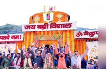 बद्रीनाथ के द्वार खुले वैदिक मंत्रोच्चार और विधि विधान के साथ, पूरा धाम गूंज उठा जयकारों से