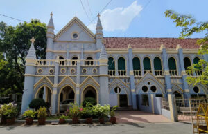 जबलपुर: कॉन्स्टेबल द्वारा वकील को पीटे जाने के 14 दिन बाद FIR, अफसरों पर समझौते का दबाव, हाईकोर्ट में याचिका