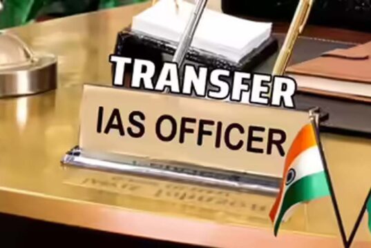 अहमदाबाद-सूरत समेत कई जिलों में बदले कलेक्टर, गुजरात सरकार ने 72 IAS अफसरों का किया ट्रांसफर