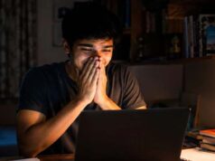 CBSE बोर्ड का 12वीं रिजल्ट जारी: इस बार घटा पास प्रतिशत, SMS से मिनटों में करें स्कोर चेक
