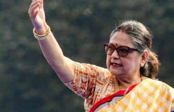TMC में बढ़ी अंदरूनी कलह? काकोली घोष ने पार्टी के सभी पद छोड़े, ममता की बढ़ी टेंशन