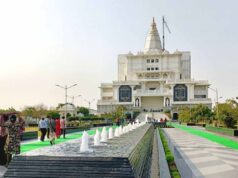वृंदावन चंद्रोदय मंदिर: कुतुब मीनार से तीन गुना ऊंचे मंदिर का निर्माण कार्य अंतिम चरण में