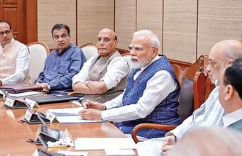 दो केंद्रीय मंत्रियों को प्रदेश की कमान मिलने से बढ़ी अटकलें, मोदी सरकार में बदलाव के संकेत?