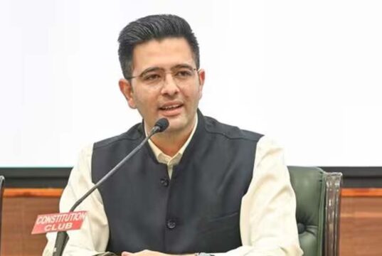 राष्ट्रपति से मुलाकात के बाद राघव चड्ढा ने किया खुलासा, कहा – ‘AAP मुझे भी टारगेट कर सकती है’