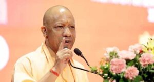 UP के 1.43 लाख शिक्षामित्रों के लिए खुशखबरी, बढ़े मानदेय के बाद सम्मान कार्यक्रम