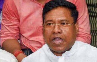 चुनावी नतीजों पर संतोष सुमन का तंज, ममता से लेकर कांग्रेस तक पर तीखी टिप्पणी