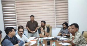 राज्यमंत्री पटेल ने स्वावलंबी गौशाला नीति 2025 गोकुल धाम स्थापना नीति अंतर्गत जारी निविदा में प्राप्त प्रस्तावों की समीक्षा की, आवश्यक दिशा निर्देश