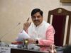 मुख्यमंत्री ने मांगा तबादला नीति का हिसाब, मंत्री बोले- सिस्टम ही उल्टा चल रहा है